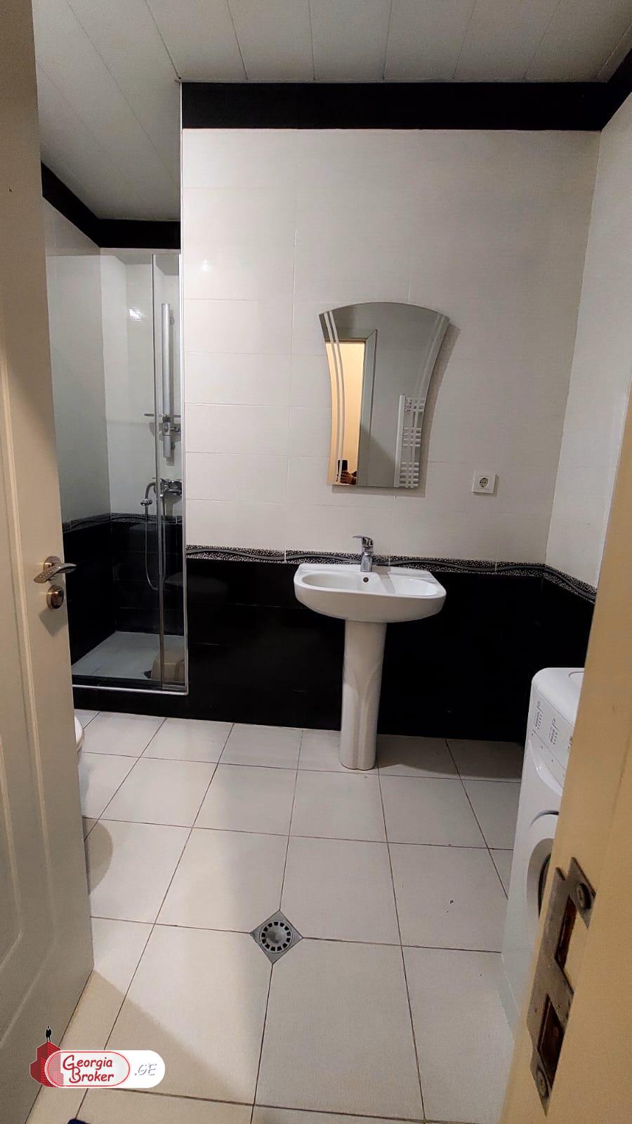 продается квартира с новым ремонтом 2-комнаты